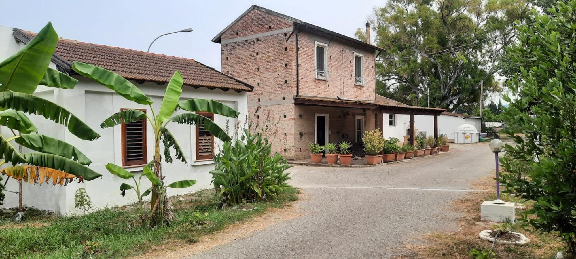Azienda Agricola Neocastrum Lamezia Terme Exterior photo